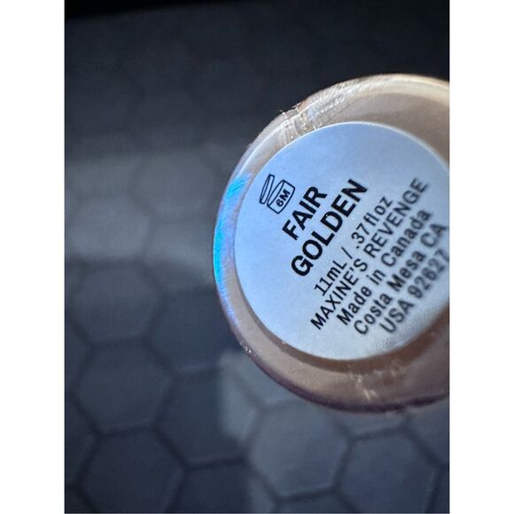 Maxine’s Revenge FRENCH FACE Concealer Concentrate - Color: fair  golden - Picture 7 of 7